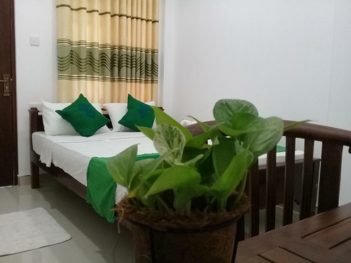Green Edge Residences Dambulla Exteriör bild